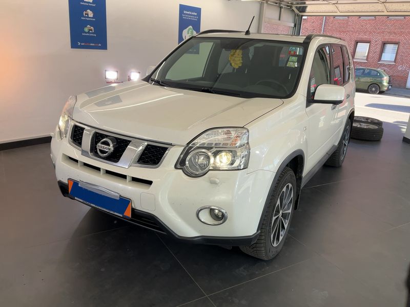 Nissan X-Trail 2.0 dCi LE 4x4 2013 – снимка 1