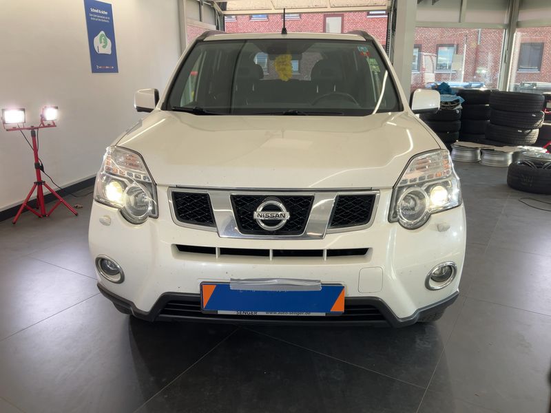 Nissan X-Trail 2.0 dCi LE 4x4 2013 – снимка 14