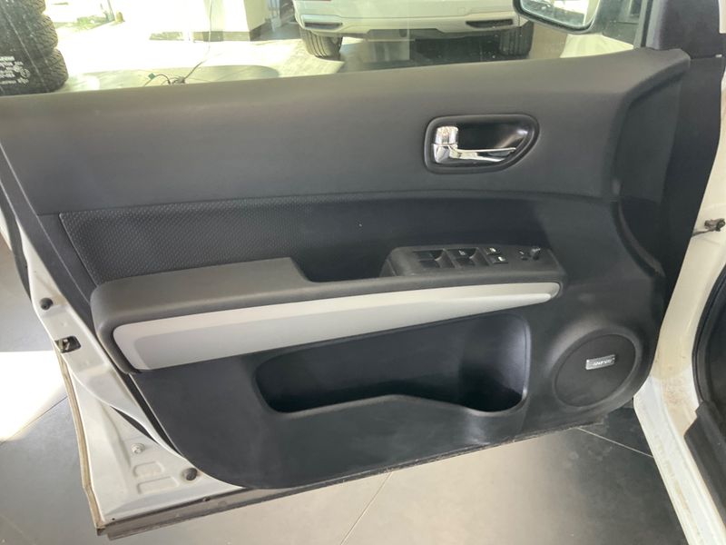 Nissan X-Trail 2.0 dCi LE 4x4 2013 – снимка 36