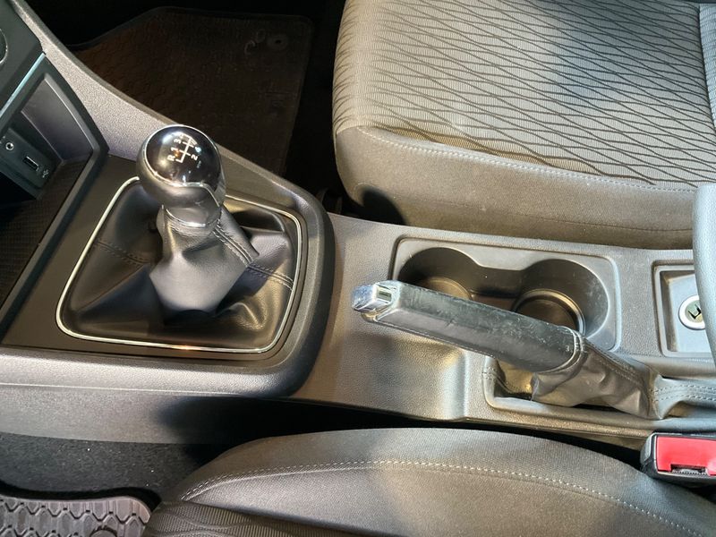 Seat Leon 1.6 TDI Style 2015 – снимка 37