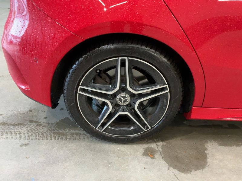Mercedes-Benz A-Klasse A 250 4Matic AMG Line 2019 – снимка 9