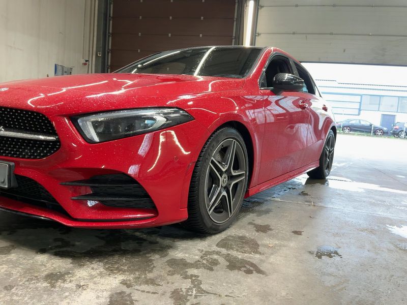 Mercedes-Benz A-Klasse A 250 4Matic AMG Line 2019 – снимка 2