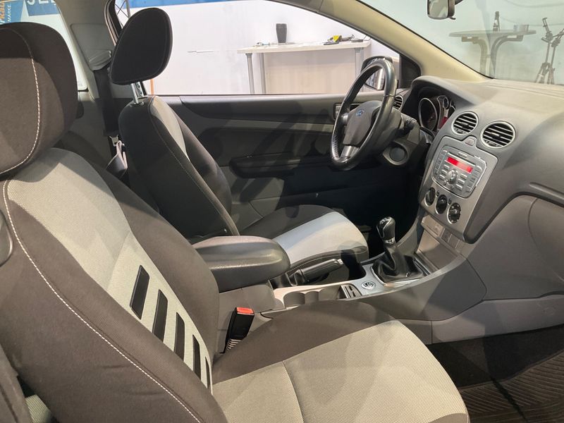 Ford Focus 1.6 Ti-VCT Sport 2009 – снимка 3