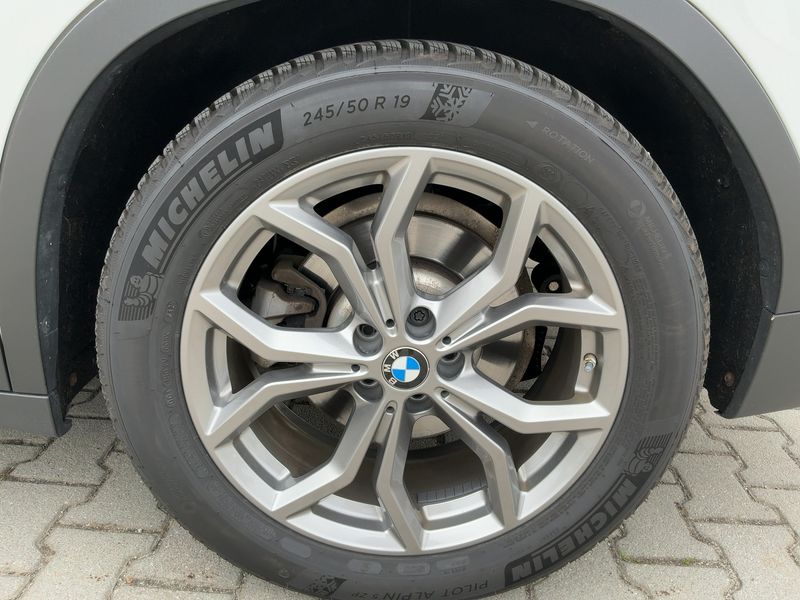 BMW X3 xDrive 20i Luxury Line 2020 – снимка 5