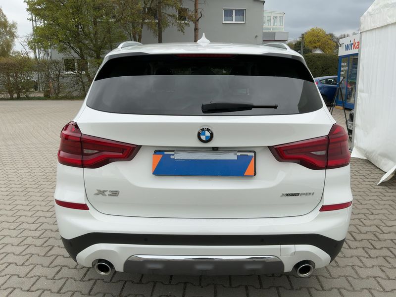 BMW X3 xDrive 20i Luxury Line 2020 – снимка 7