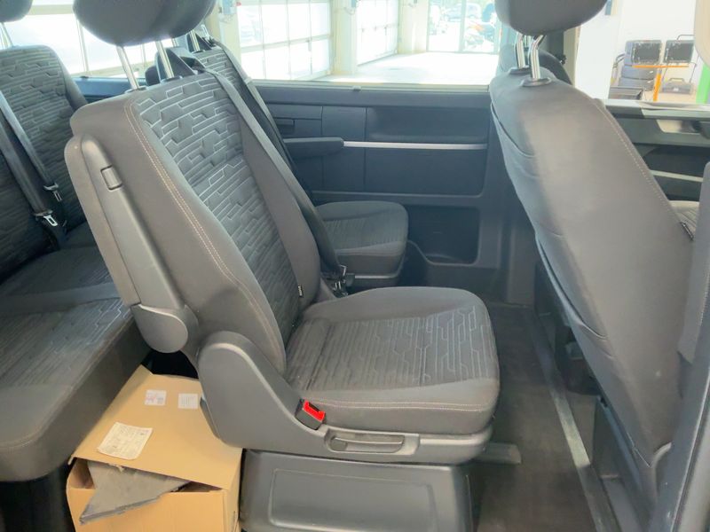 Volkswagen T6 Multivan 2.0 TDI Comfortline FWD 2020 – снимка 20