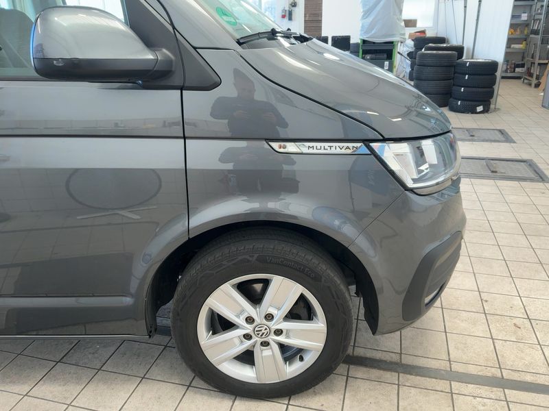Volkswagen T6 Multivan 2.0 TDI Comfortline FWD 2020 – снимка 12