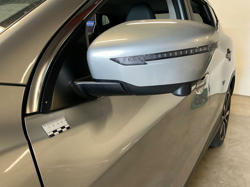 Nissan Qashqai 1.6 dCi Tekna 2017 – снимка 23