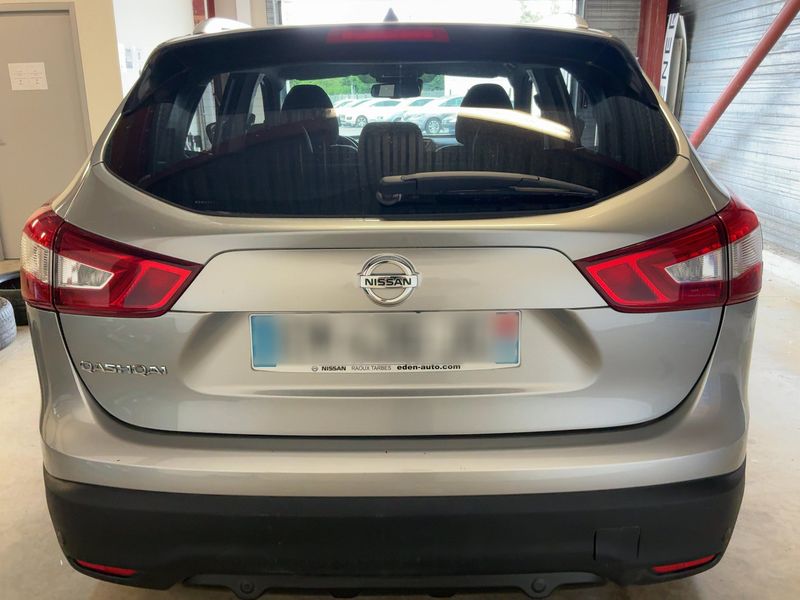 Nissan Qashqai 1.6 dCi Tekna 2017 – снимка 7