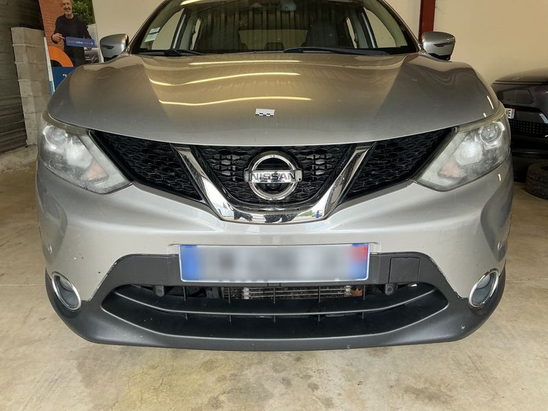 Nissan Qashqai 1.6 dCi Tekna 2017 – снимка 28