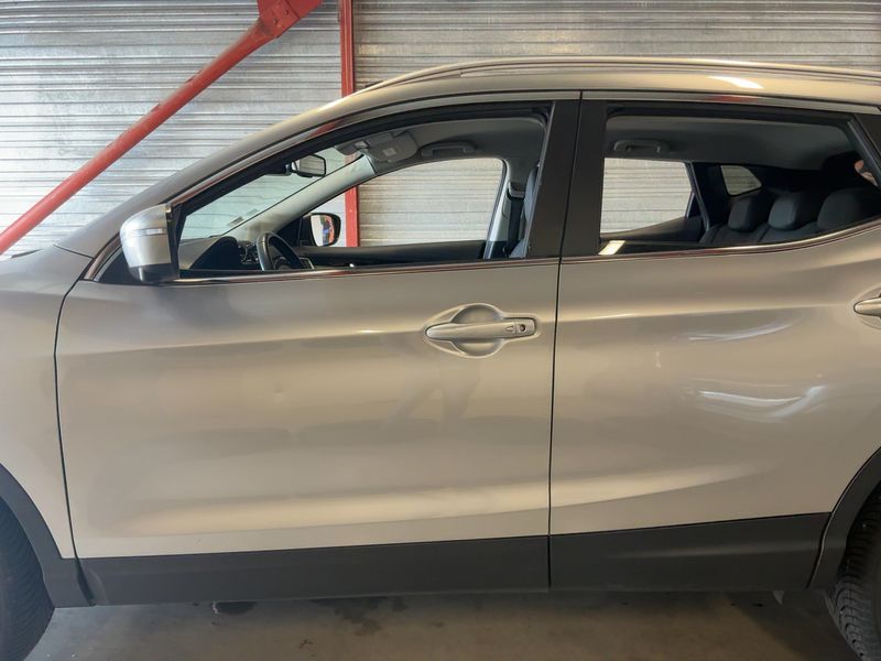 Nissan Qashqai 1.6 dCi Tekna 2017 – снимка 4