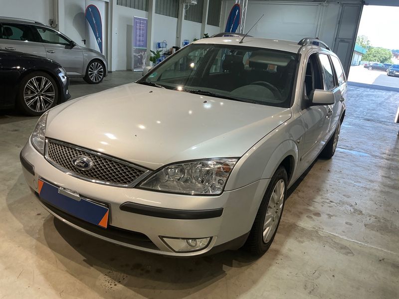 Ford Mondeo 1.8 Viva 2004 – снимка 1