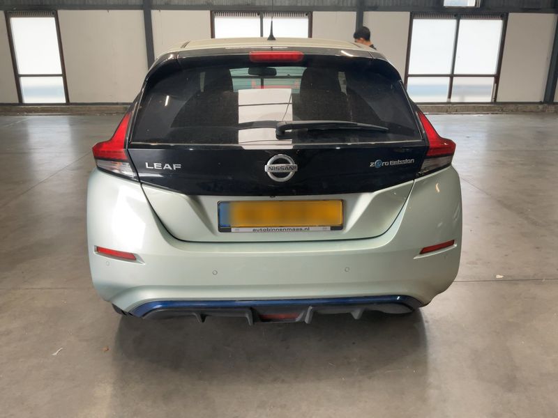 Nissan Leaf electric drive 110 kW 2 Zero Edition 2018 – снимка 7