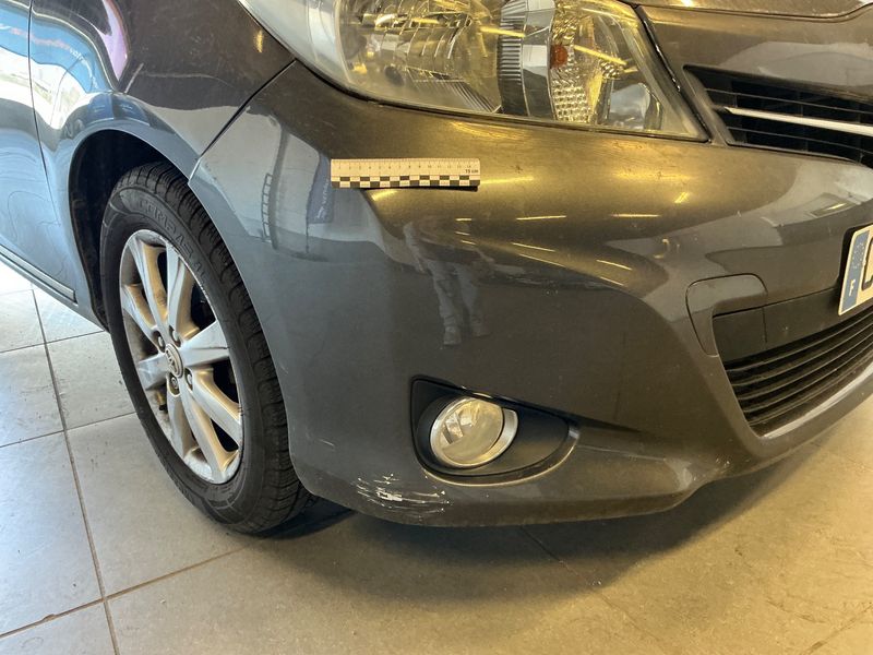 Toyota Yaris 1.33 Dual VVT-i Dynamic 2013 – снимка 39