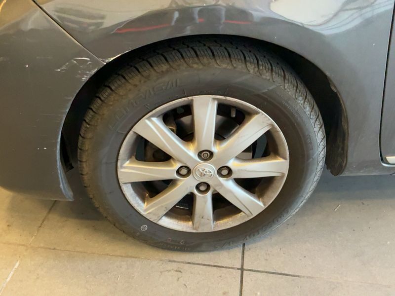 Toyota Yaris 1.33 Dual VVT-i Dynamic 2013 – снимка 3