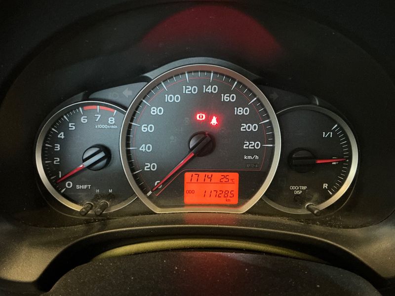 Toyota Yaris 1.33 Dual VVT-i Dynamic 2013 – снимка 18