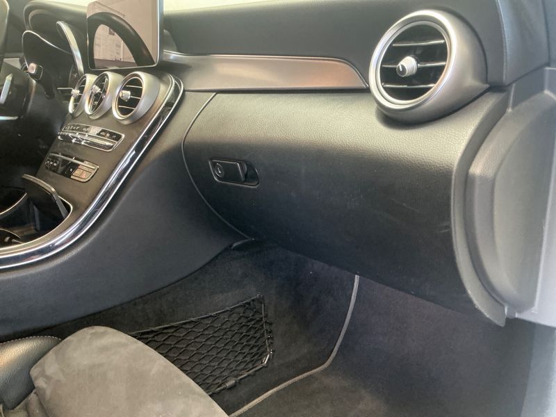 Mercedes-Benz C-Klasse C 300 Mild-Hybrid T AMG Line 2020 – снимка 22