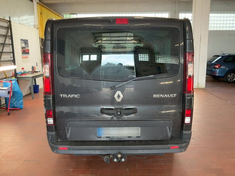 Renault Trafic 1.6 dCi Energy L2H1 2,9t Expression 2016 – снимка 7