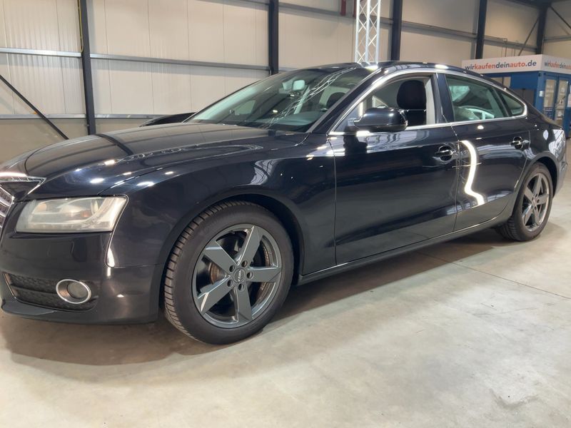 Audi A5 Sportback 2.0 TFSI 2011 – снимка 2