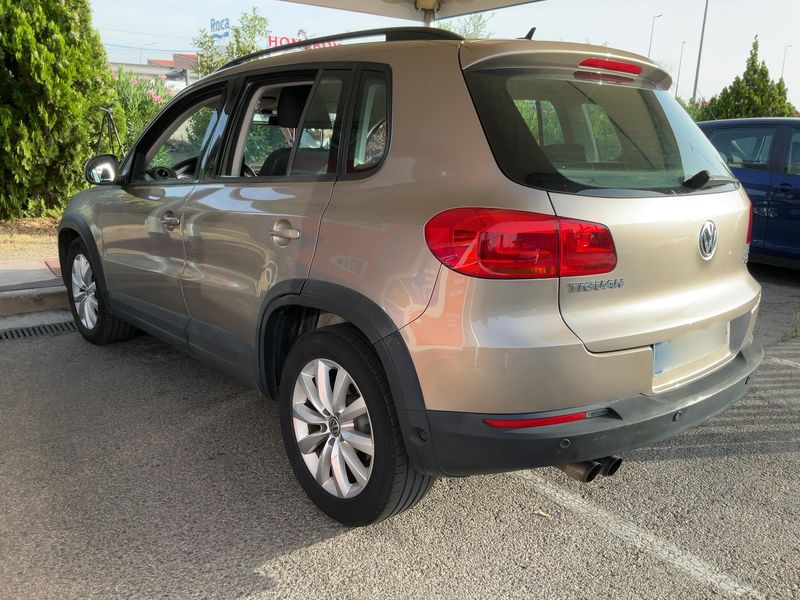 Volkswagen Tiguan 2.0 TDI Advance BlueMotion Tech 2014 – снимка 3
