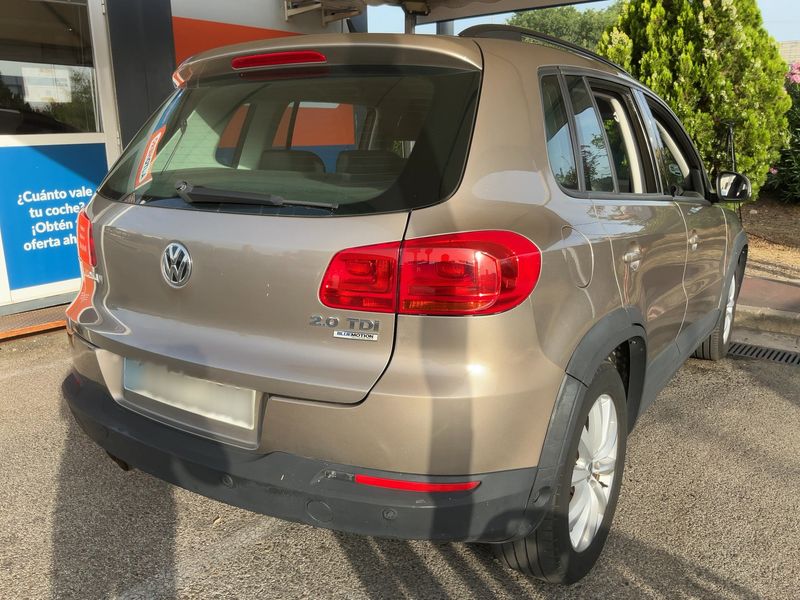 Volkswagen Tiguan 2.0 TDI Advance BlueMotion Tech 2014 – снимка 6