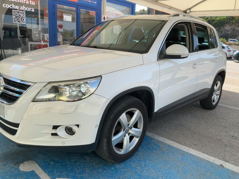 Volkswagen Tiguan 2.0 TDI 4Motion 2010 – снимка 2