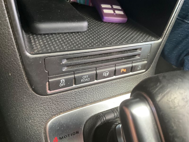 Volkswagen Tiguan 2.0 TDI 4Motion 2010 – снимка 40