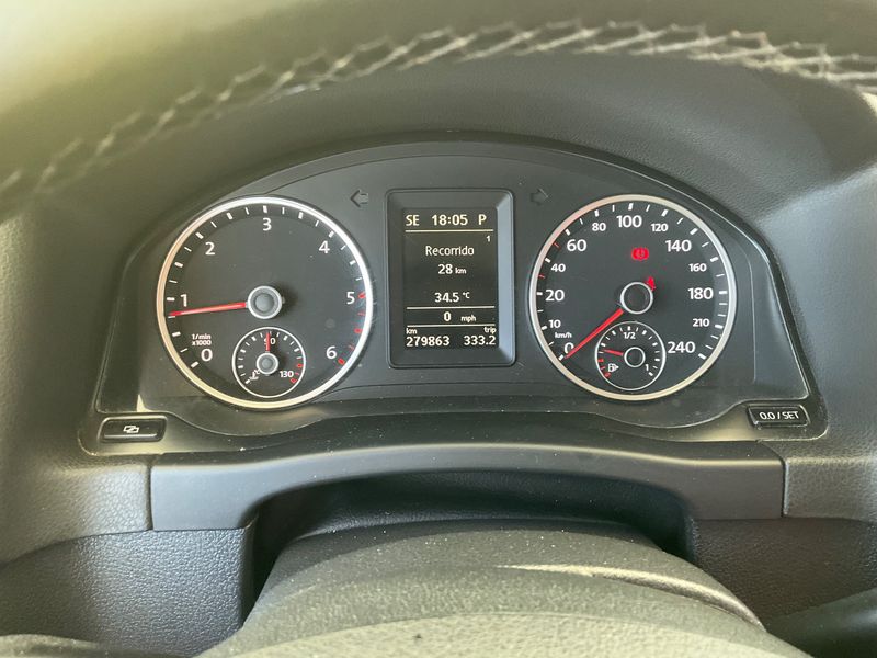 Volkswagen Tiguan 2.0 TDI 4Motion 2010 – снимка 18