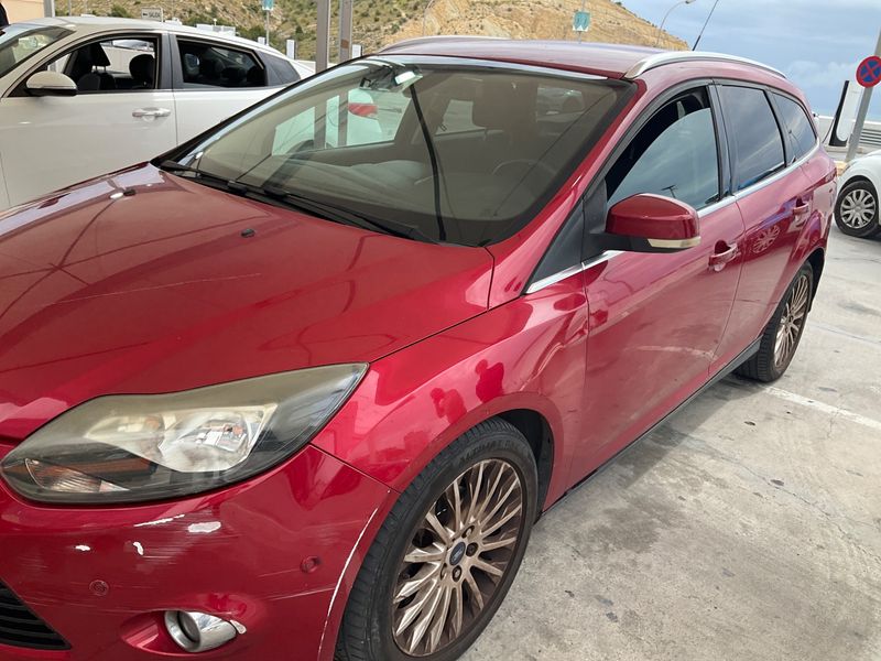 Ford Focus 1.6 TDCi Titanium 2012 – снимка 1