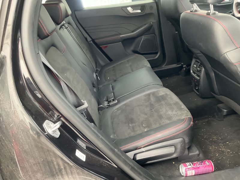 Ford Kuga 1.5 EcoBoost ST-Line X 2021 – снимка 27