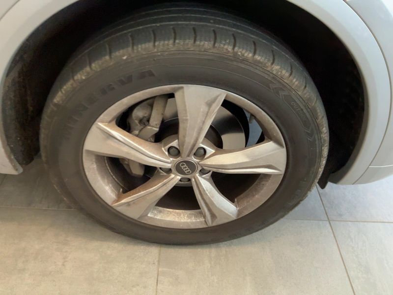 Audi Q5 40 TDI Mild-Hybrid quattro S line 2022 – снимка 11
