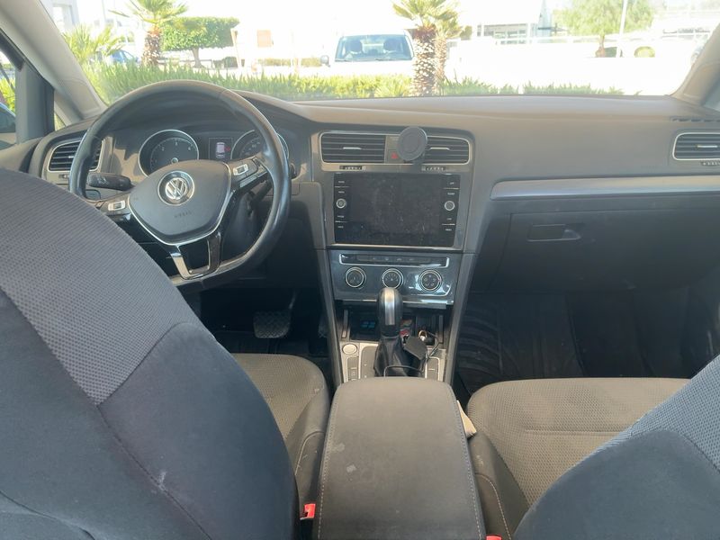 Volkswagen Golf VII 2.0 TDI Business BlueMotion Tech 2020 – снимка 17