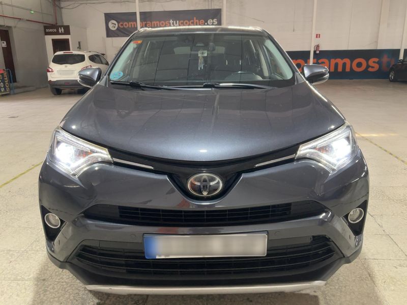 Toyota RAV 4 2.0 D-4D Advance 2018 – снимка 14