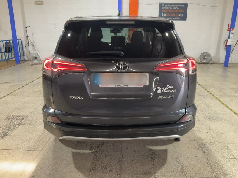 Toyota RAV 4 2.0 D-4D Advance 2018 – снимка 7