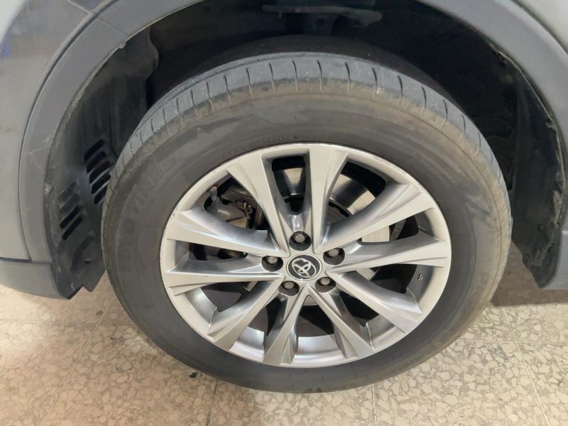 Toyota RAV 4 2.0 D-4D Advance 2018 – снимка 3