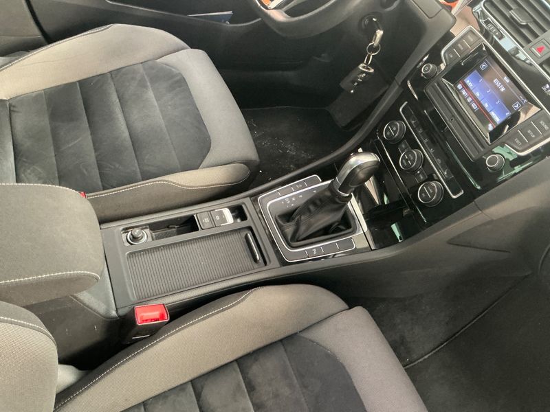 Volkswagen Golf VII 1.4 TSI Highline BlueMotion Tech 2016 – снимка 27
