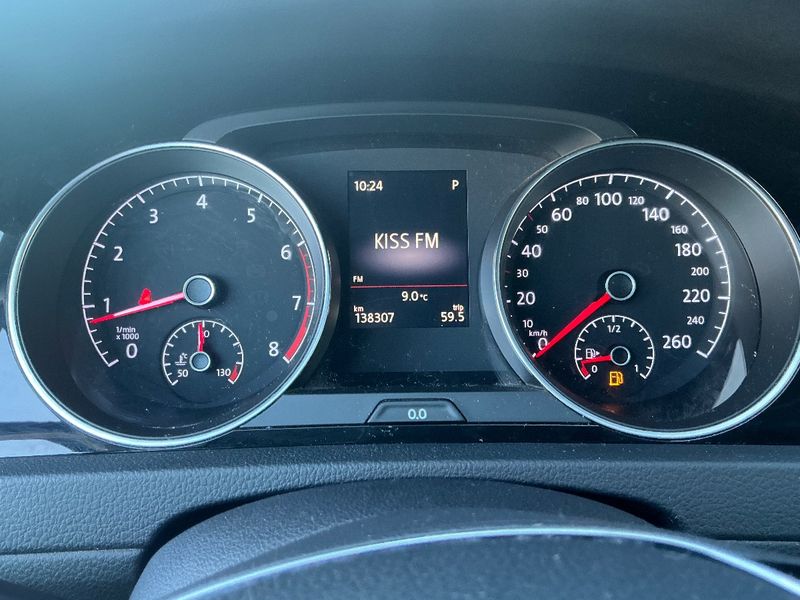 Volkswagen Golf VII 1.4 TSI Highline BlueMotion Tech 2016 – снимка 18