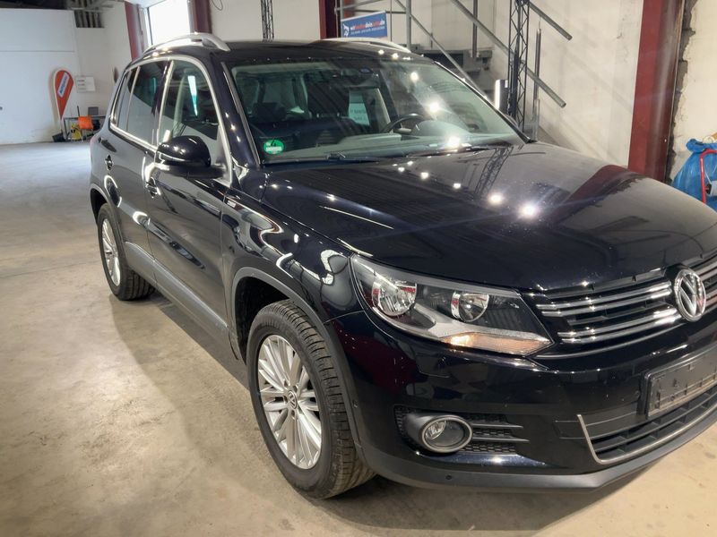 Volkswagen Tiguan 2.0 TDI Sport & Style 4Motion 2015 – снимка 12