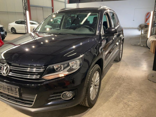 Volkswagen Tiguan 2.0 TDI Sport & Style 4Motion 2015 – снимка 2