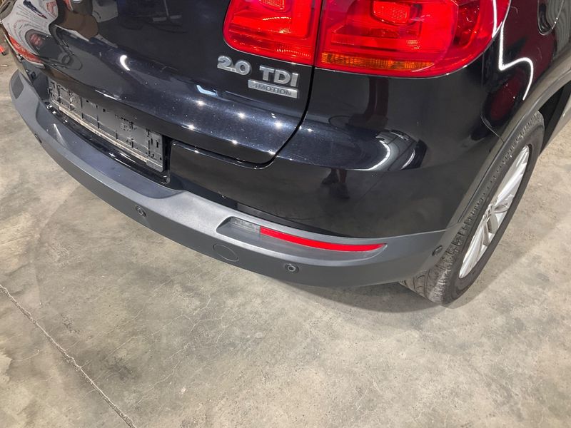 Volkswagen Tiguan 2.0 TDI Sport & Style 4Motion 2015 – снимка 28