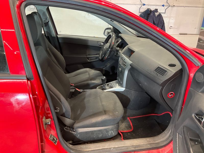 Opel Astra 1.4 Selection "110 Jahre" 2009 – снимка 3