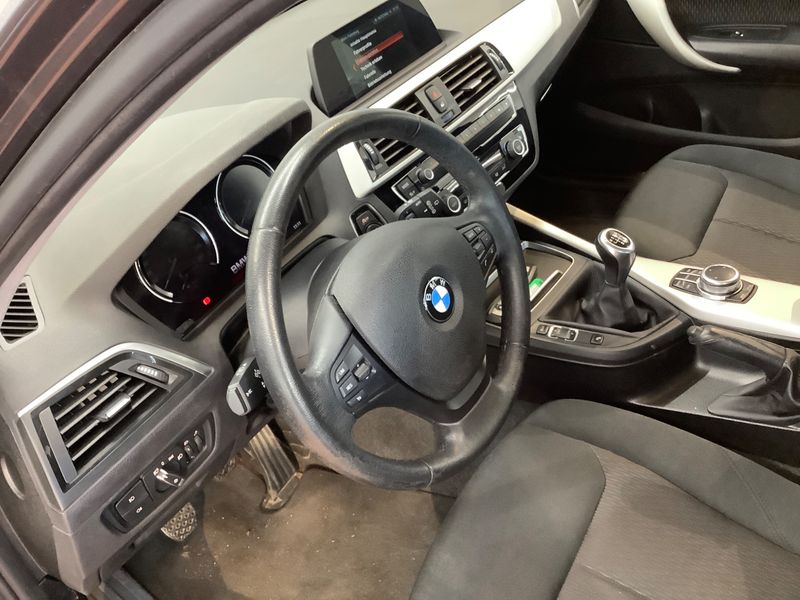 BMW 1er 116d Advantage 2018 – снимка на щета 26