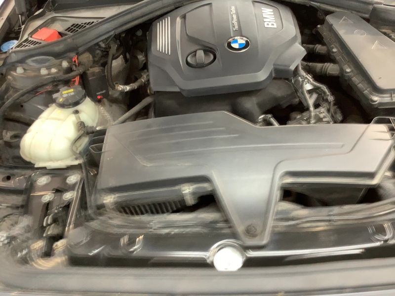 BMW 1er 116d Advantage 2018 – снимка 22
