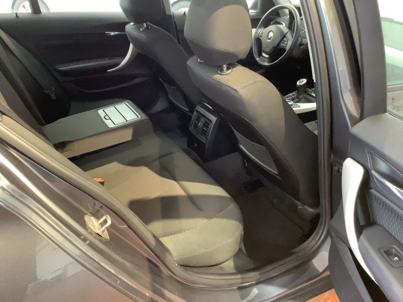 BMW 1er 116d Advantage 2018 – снимка 19