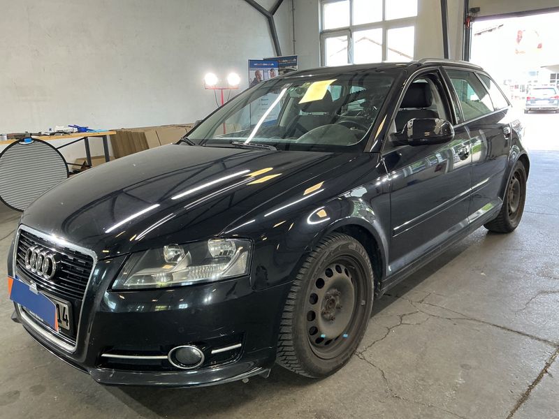 Audi A3 Sportback 2.0 TDI Ambition 2010 – снимка 1