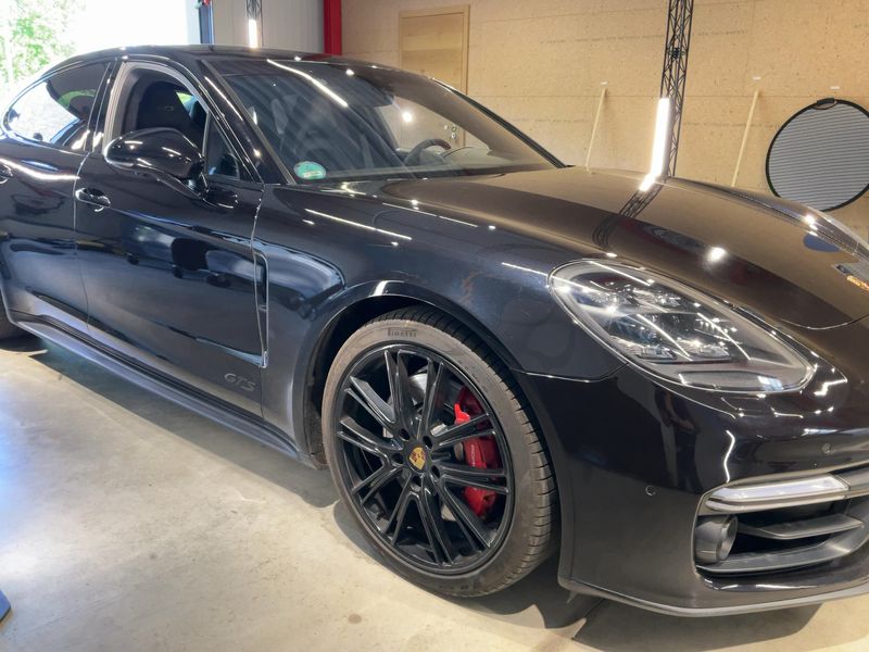 Porsche Panamera GTS 2019 – снимка 12