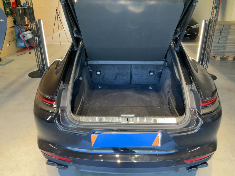 Porsche Panamera GTS 2019 – снимка 15