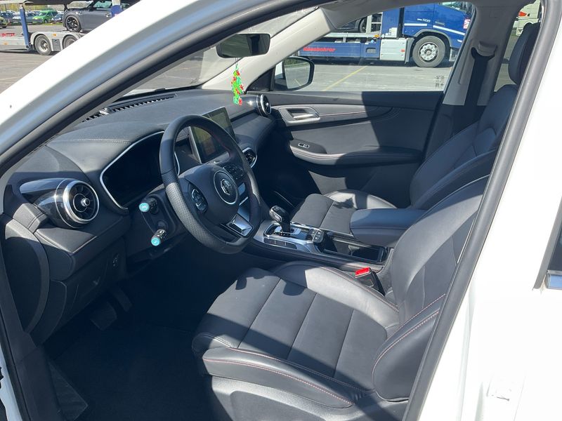 MG HS 1.5 Comfort 2024 – снимка 17