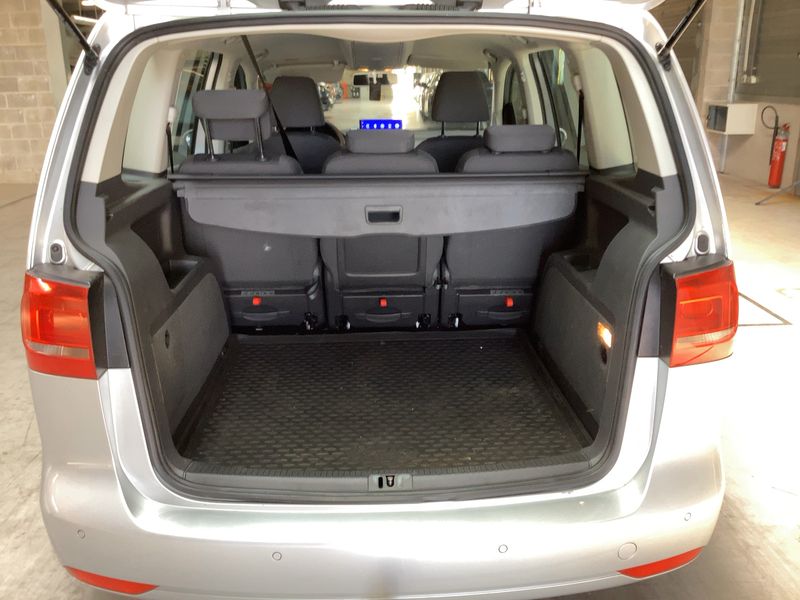 Volkswagen Touran 1.6 TDI Trendline BlueMotion Tech 2014 – снимка 15