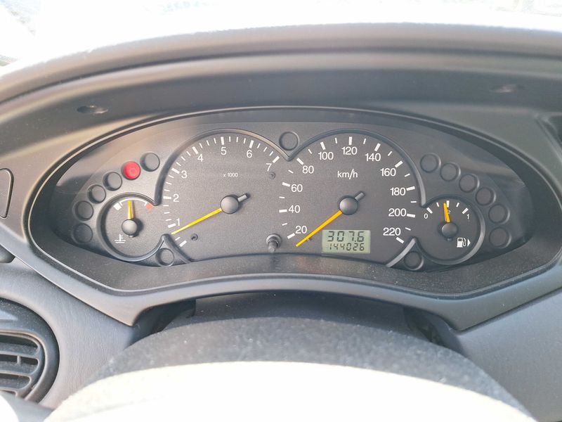 Ford Focus 1.4 Basis 1999 – снимка 12